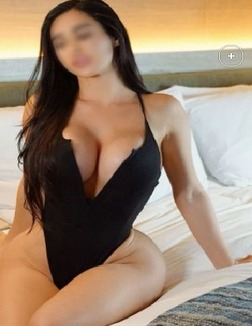 mumbai  Escorts 