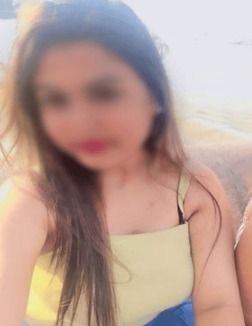 Baby 22 year female call girls in mumbai 