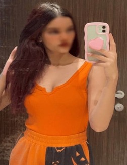 Nargis 22 year female call girls in mumbai 