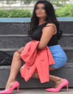 Priyanka 22 year female call girls in mumbai 